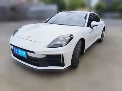 Porsche Panamera 2024
