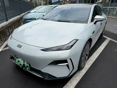Geely Galaxy E8 2024