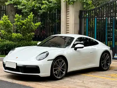 Porsche 911 2021