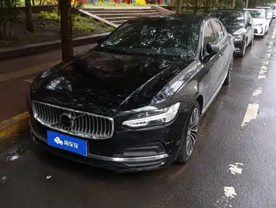 Volvo S90 2022