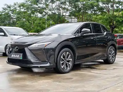 Lexus RZ 2023
