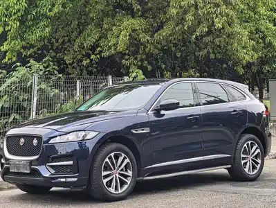 Jaguar F-PACE 2017