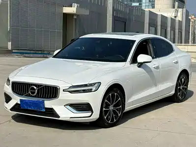 Volvo S60 2022