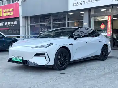 Geely Galaxy E8 2024