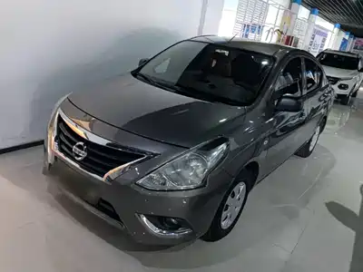 Nissan Sunny 2018