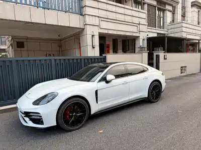Porsche Panamera 2018