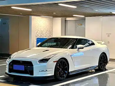Nissan GT-R 2011