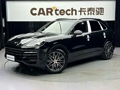 Porsche Cayenne 2025