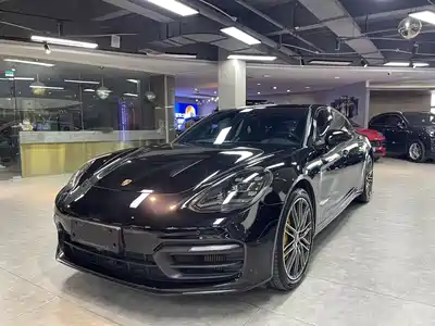 Porsche Panamera 2022