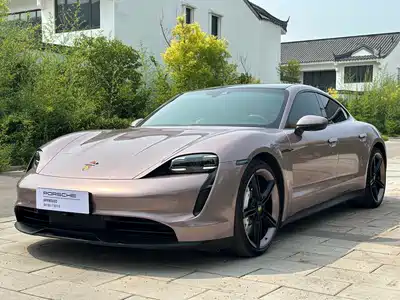 Porsche Taycan 2023