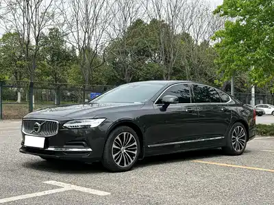 Volvo S90 2022