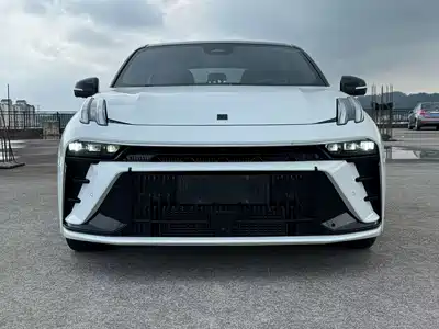 Lynk & Co 03 2023