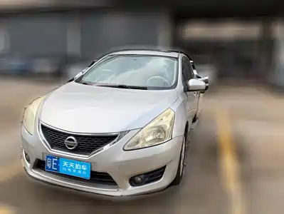 Nissan Tiida 2011