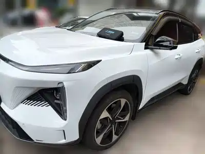 Geely Galaxy L7 2023