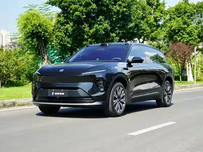 NIO ES8 2024