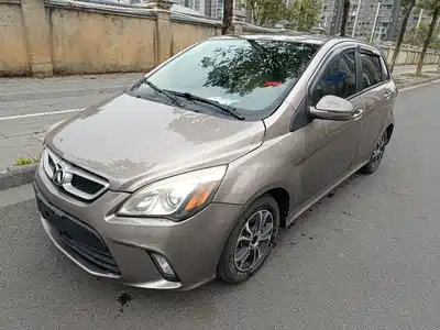 BAIC E-Series 2015