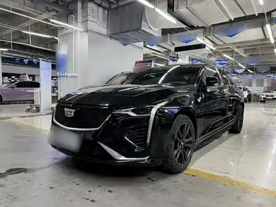 Cadillac CT4 2024