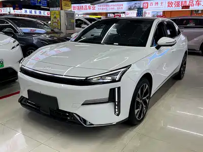 Geely Galaxy L6 2024