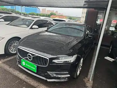 Volvo S90 2019