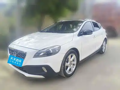 Volvo V40 2016