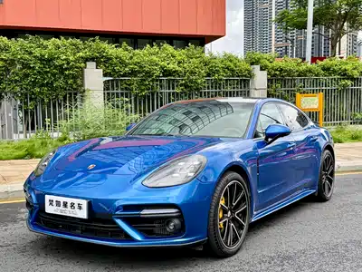 Porsche Panamera 2019
