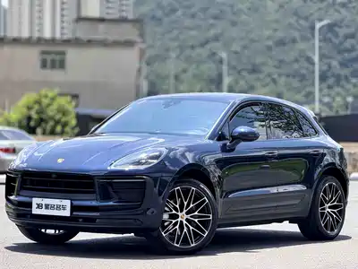 Porsche Macan 2022
