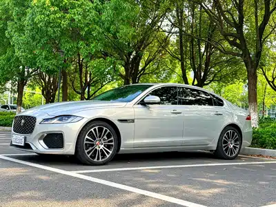 Jaguar XFL 2025