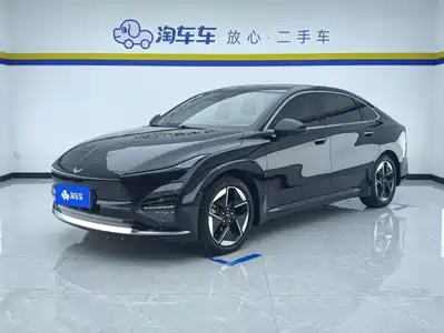 Wuling Motors Starlight 2025