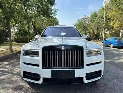 Rolls-Royce Cullinan 2025