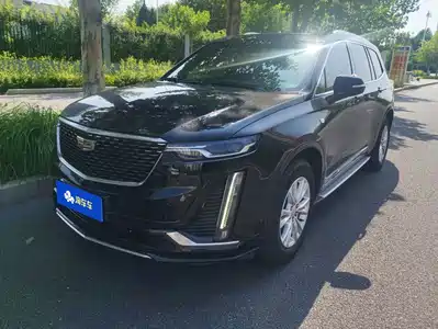 Cadillac XT6 2021