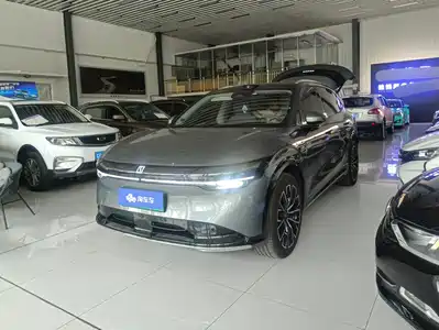 ZEEKR 7X 2025