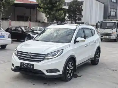 Dongfeng Fengguang 580 2016