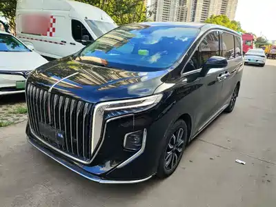 Hongqi HQ9 2023