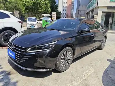 Nissan Teana 2023