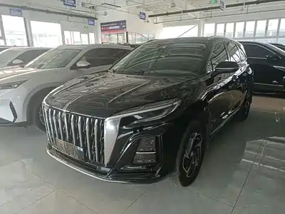 Hongqi HS3 2025