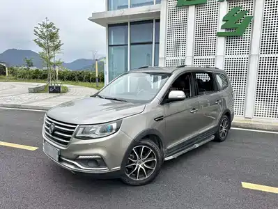 Dongfeng Fengxing SX6 2017