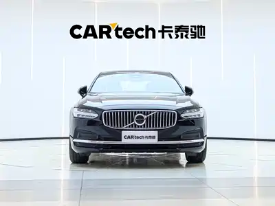 Volvo S90 2025