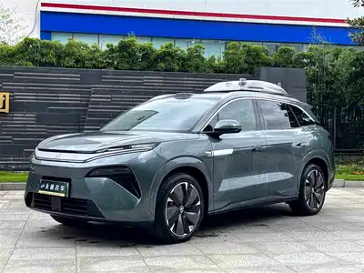 BYD Tang L 2025