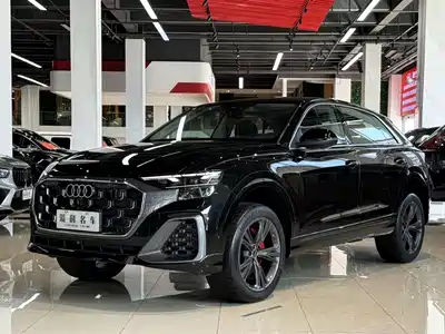 Audi Q8 2025