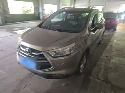 JAC Motors Refine S3 2015
