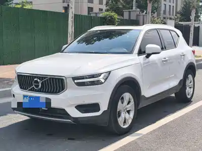 Volvo XC40 2021