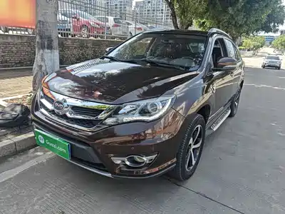 BYD S7 2015