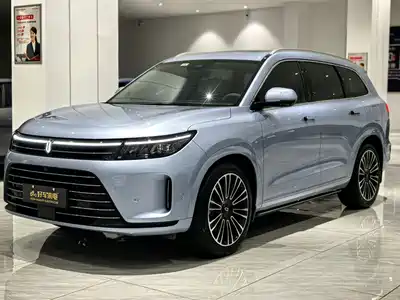 AITO Wenjie M7 2023
