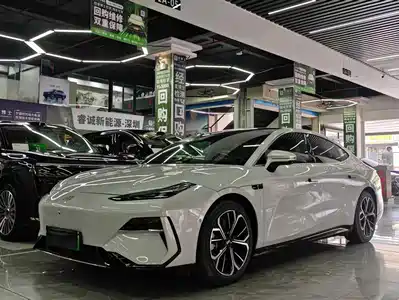 Geely Galaxy E8 2025