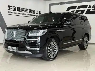 Lincoln Navigator 2021