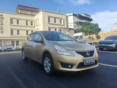 Nissan Tiida 2013