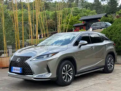 Lexus RX 2022