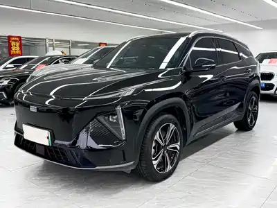 Geely Galaxy L7 2024