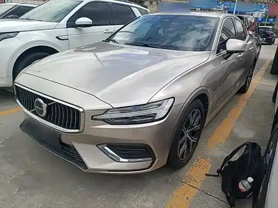 Volvo S60 2022