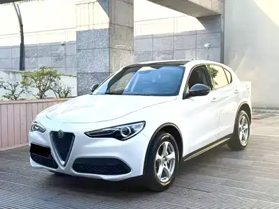Alfa Romeo Stelvio 2019
